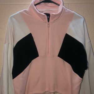 hollister cropped 1/4 zip
